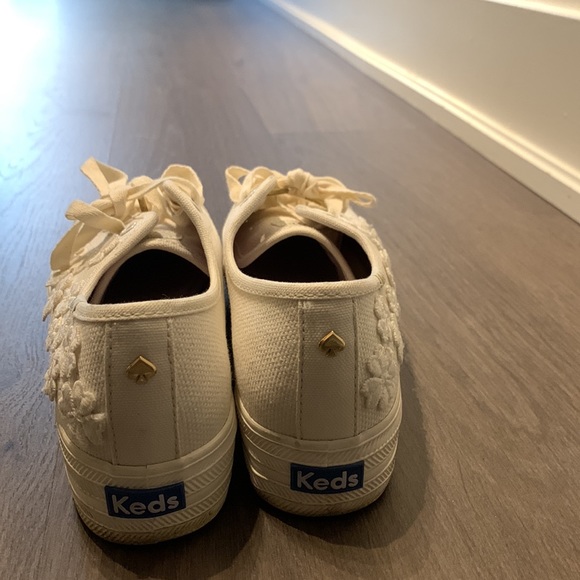 Kate Spade Keds Addition - Picture 2 of 3